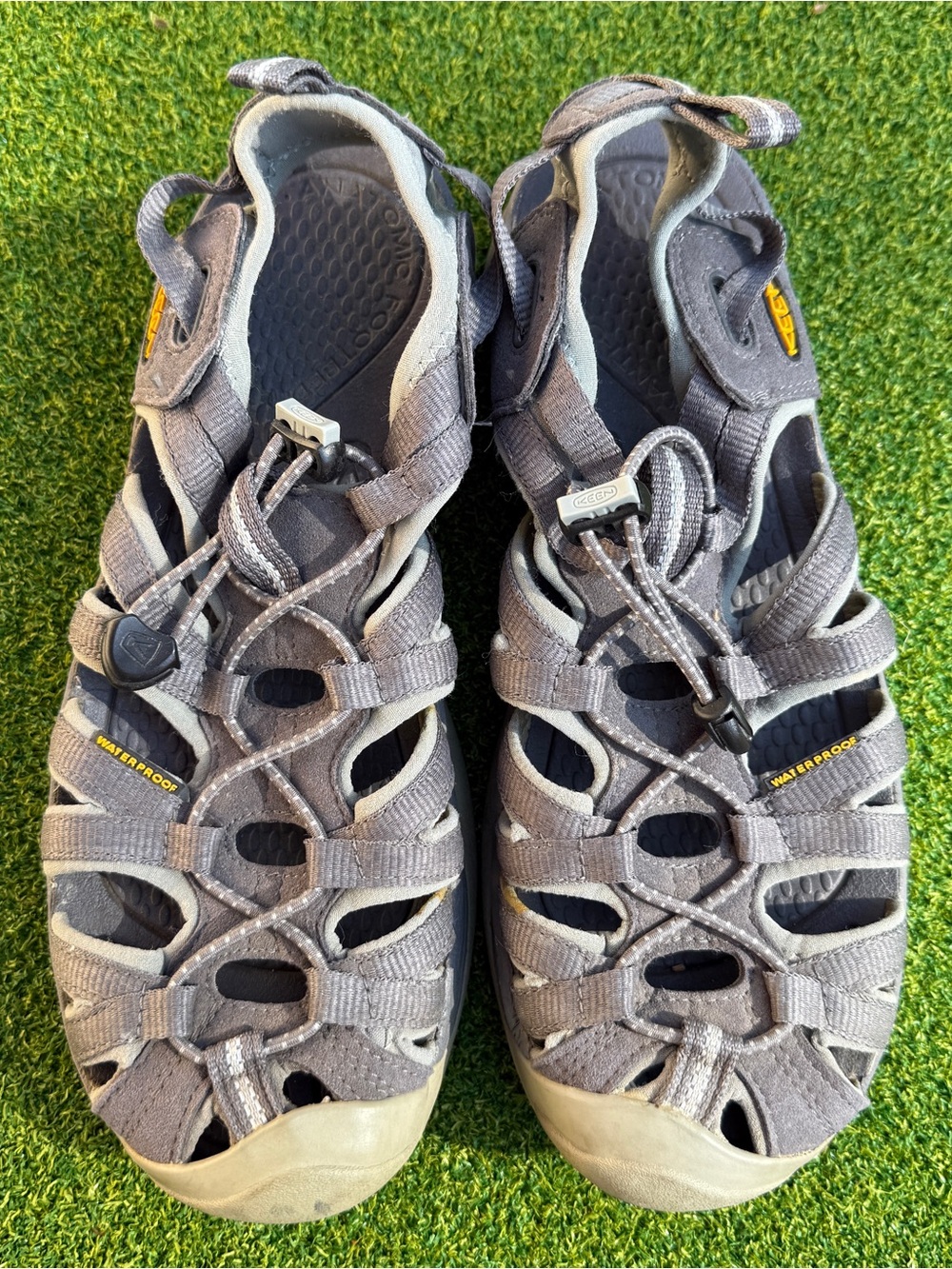 KEEN Women’s 8.5 Gray Waterproof Closed Toe Hiking Sport Sandals 39 Outdoor